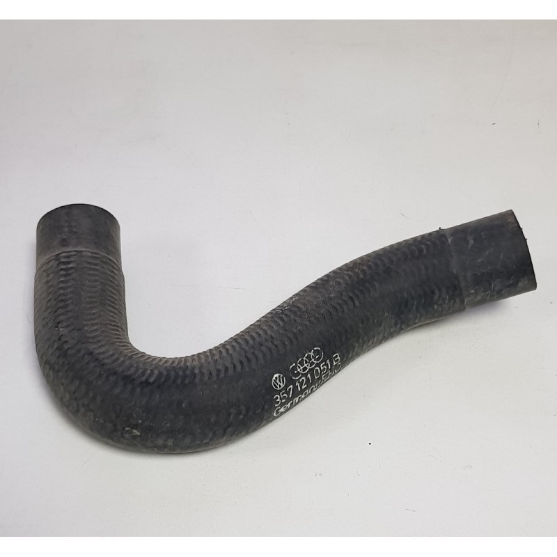 TUBO FLEX. DE AGUA 357121051b TUBO FLEX. DE AGUA 357121051b