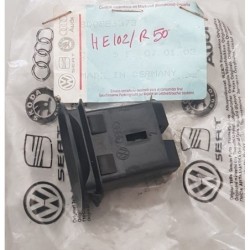 8D0886373