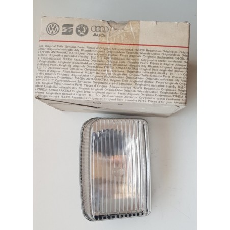 321941065C FOG LIGHT PASSAR ORIGINAL