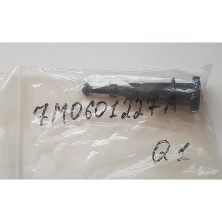 7M0601227A