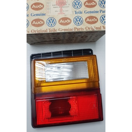 443945226A LUZ TRASERA audi 100, 5000