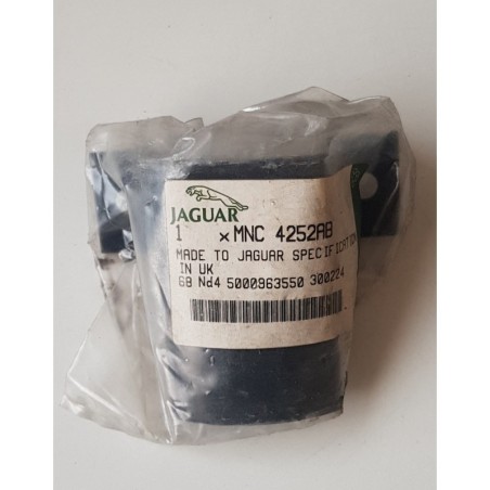 MNC4252AB