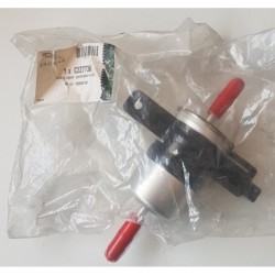 C2Z7738